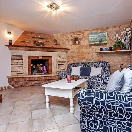 Apartment Daria 20 *