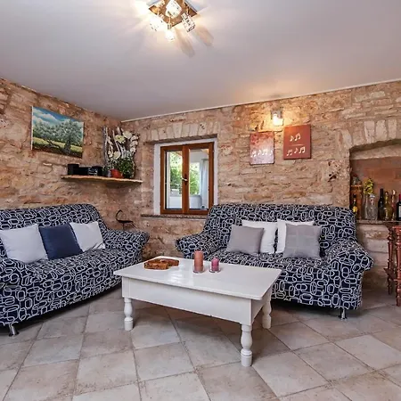 Appartement Daria 20 *
