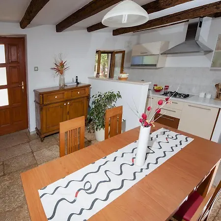 Appartement Daria 20 *
